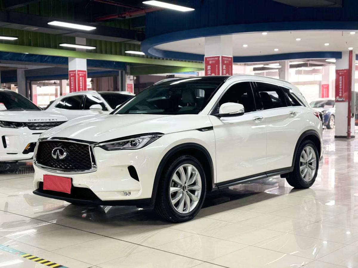 英菲尼迪 QX50  2018款 QX50 2.0T CVT兩驅(qū)時(shí)尚版圖片