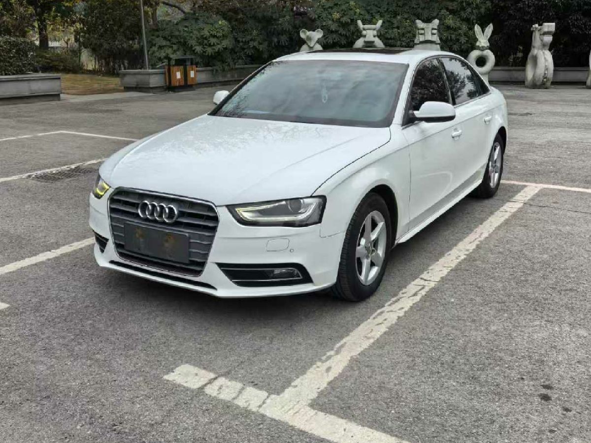 奧迪 奧迪A4L  2015款 A4L 1.8TFSI 30TFSI 舒適型圖片