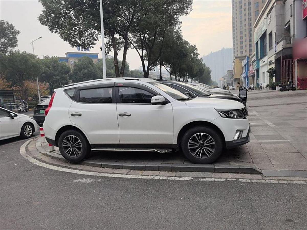 吉利 遠(yuǎn)景SUV  2016款 1.8L 手動尊貴型圖片