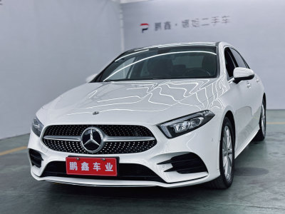 2020年10月 奔馳 奔馳A級(jí) A 200 L 運(yùn)動(dòng)轎車時(shí)尚型圖片