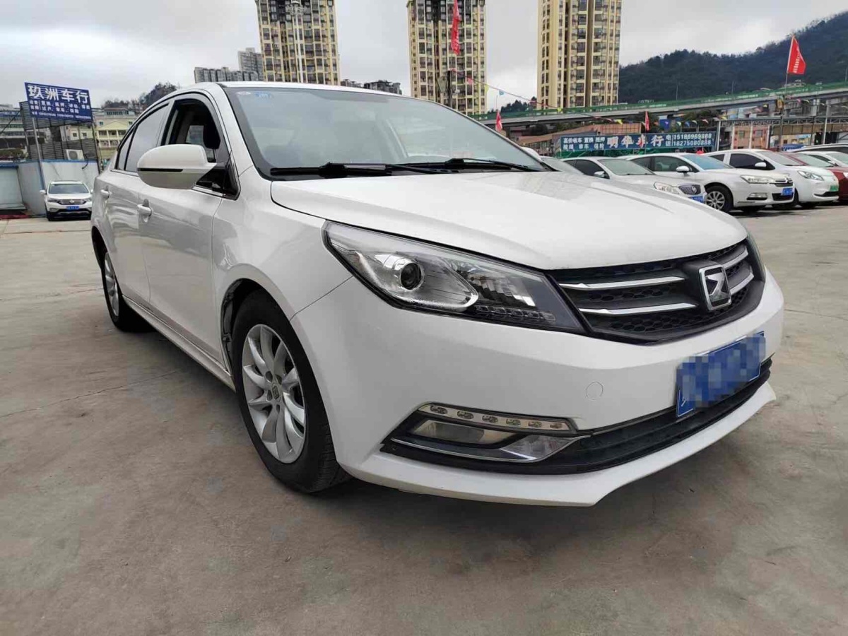 眾泰 Z500  2015款 1.5T CVT豪華型圖片