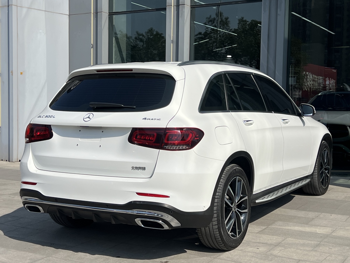 奔馳 奔馳GLC  2018款 改款 GLC 300 4MATIC 動感型圖片