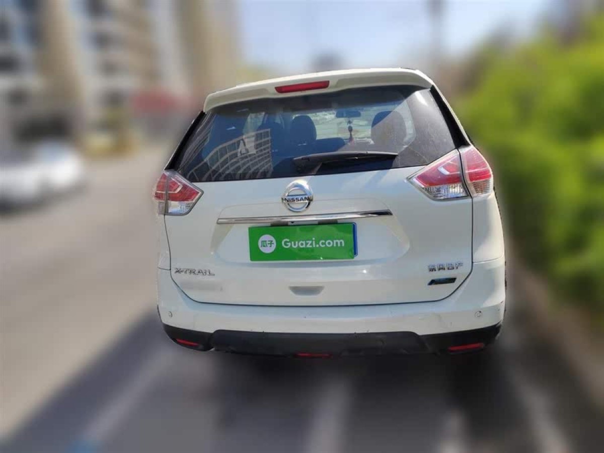 日產(chǎn) 奇駿  2014款 2.5L CVT豪華版 4WD圖片