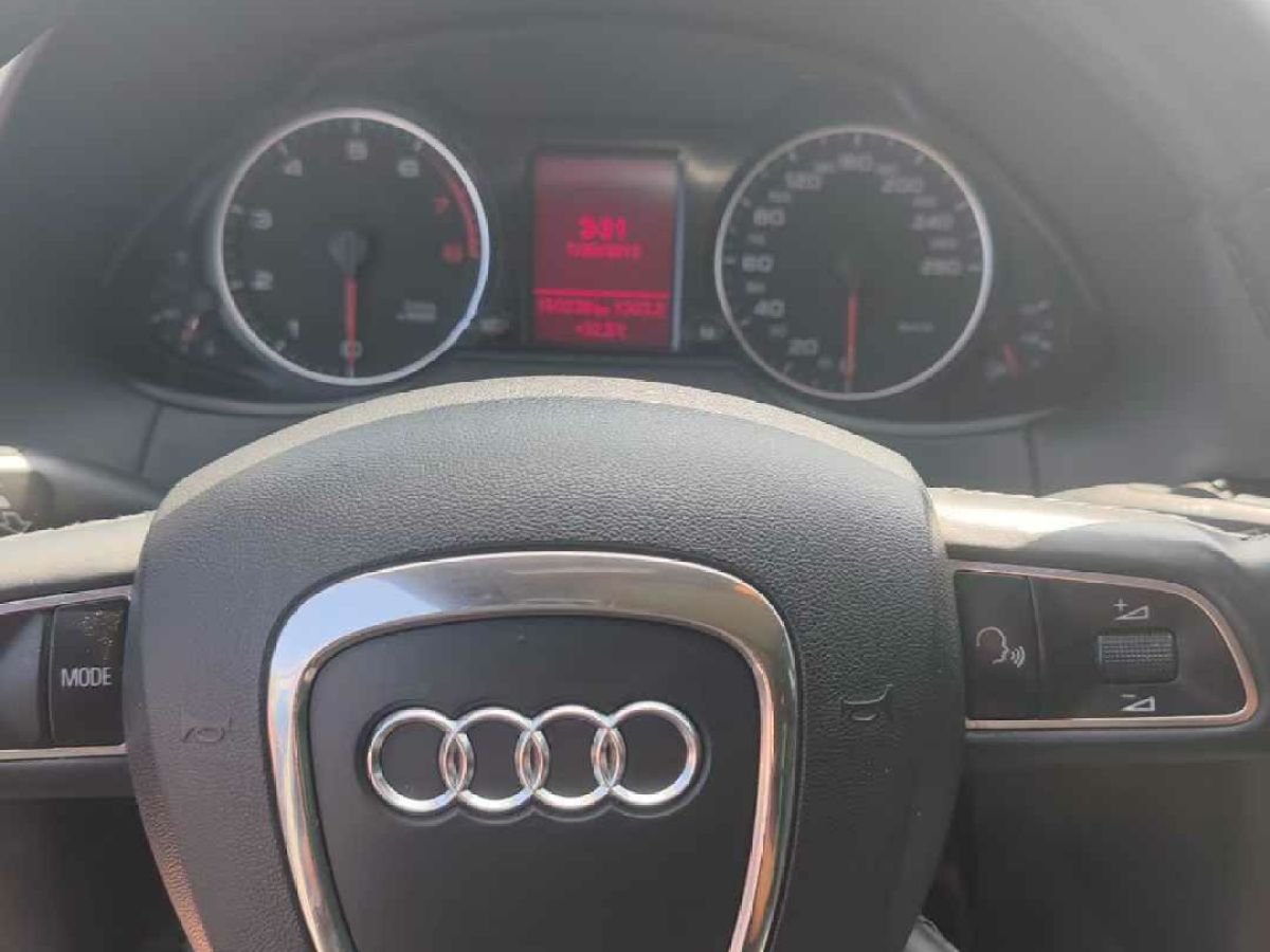 奥迪 奥迪Q5  2013款 Q5 3.0TFSI 45TFSI Quattro 运动型图片