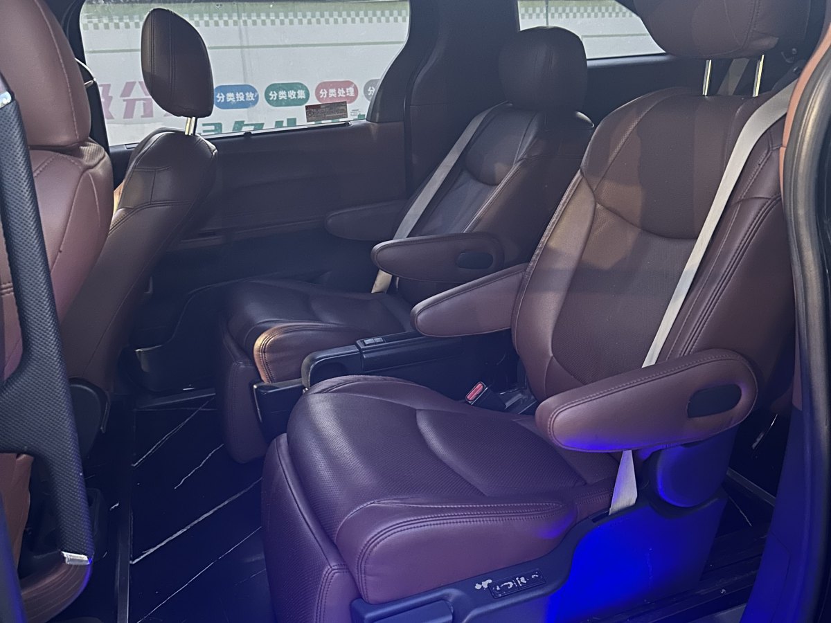 豐田 賽那SIENNA  2021款 2.5L混動(dòng) 至尊版圖片