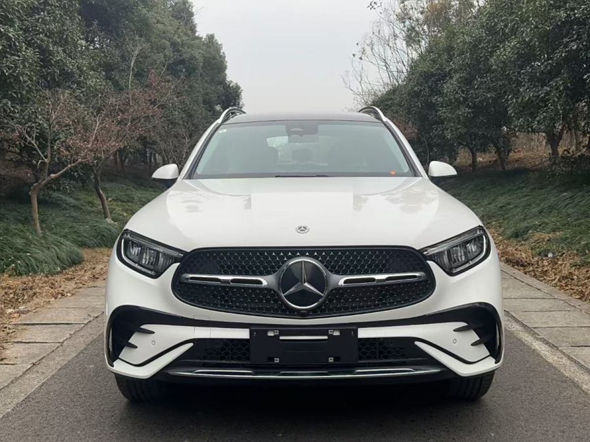 奔馳 奔馳GLC  2025款 GLC 260 L 4MATIC 動(dòng)感型 5座圖片