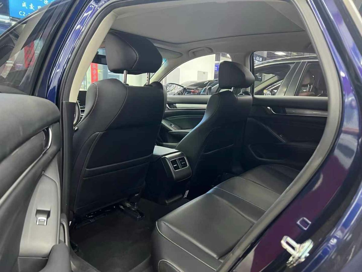 2019年1月本田 CR-V  2019款 2.0L CVT四驅(qū)銳混動凈享版