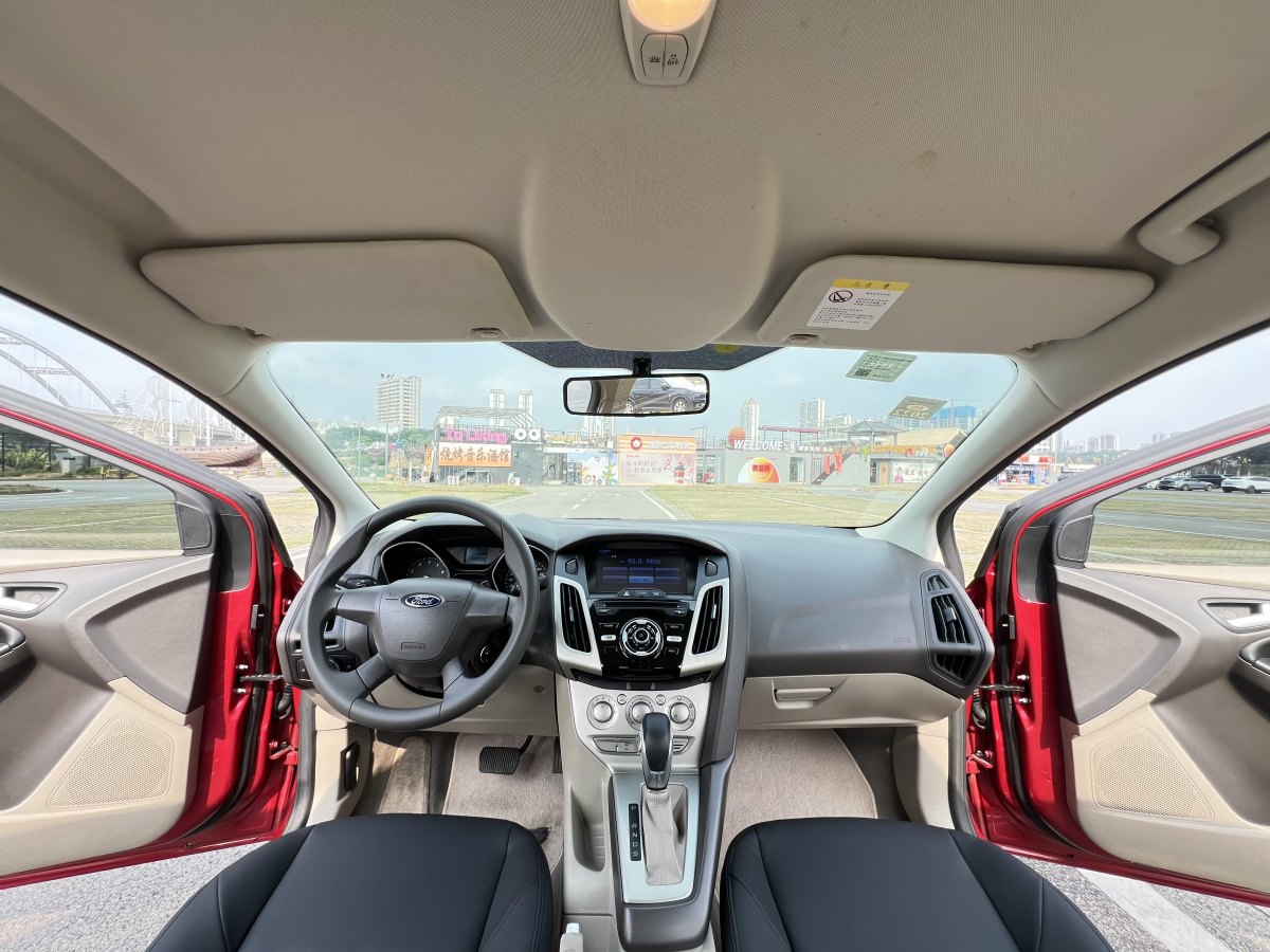 福特 福克斯  2012款 三廂 1.6L 自動(dòng)舒適型圖片