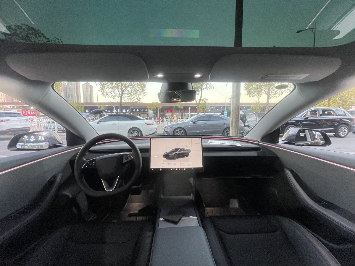 特斯拉 Model Y  2023款 后輪驅(qū)動(dòng)版圖片