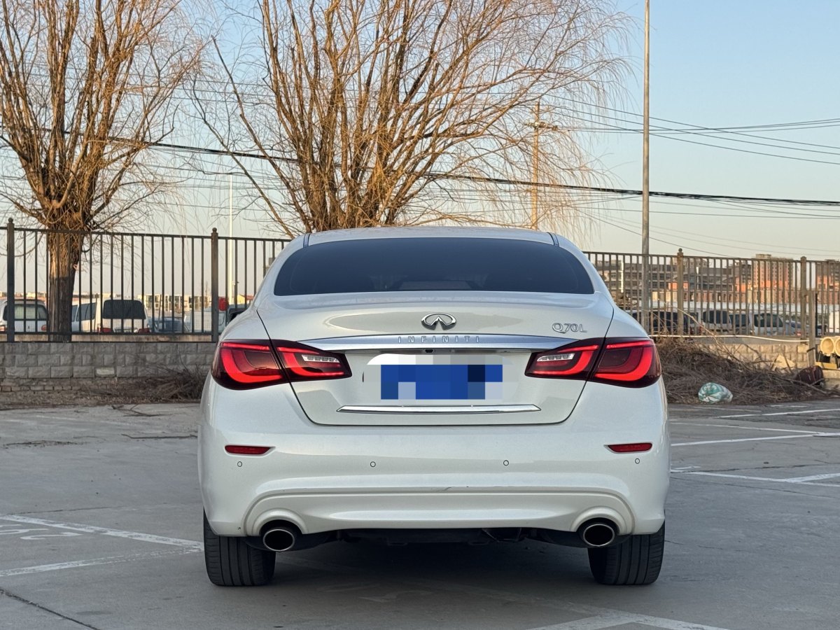 英菲尼迪 Q70  2015款 Q70L 2.5L 精英版圖片