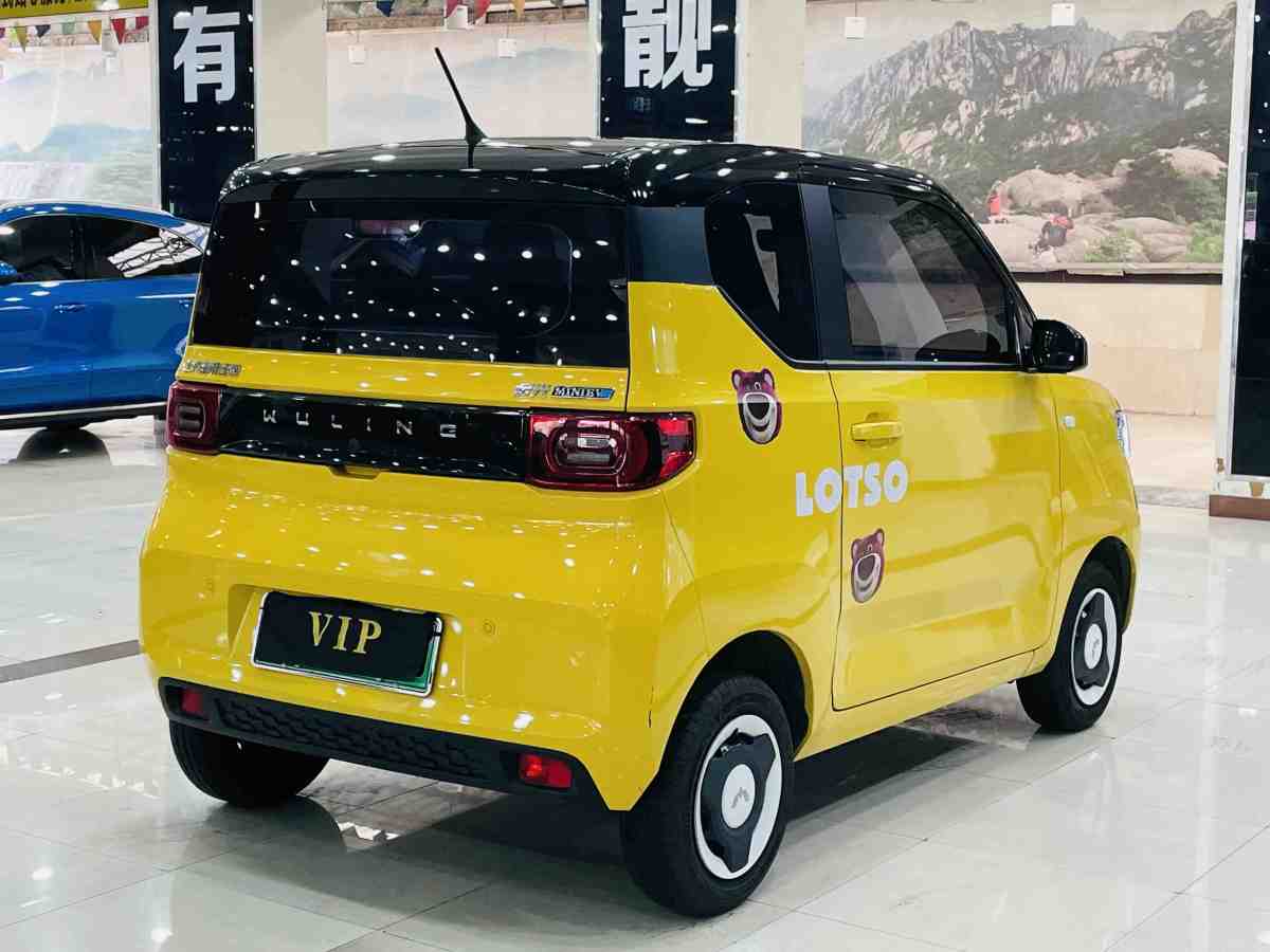 2022五菱mini燃油版(五菱宏光迷你mini版燃油車)