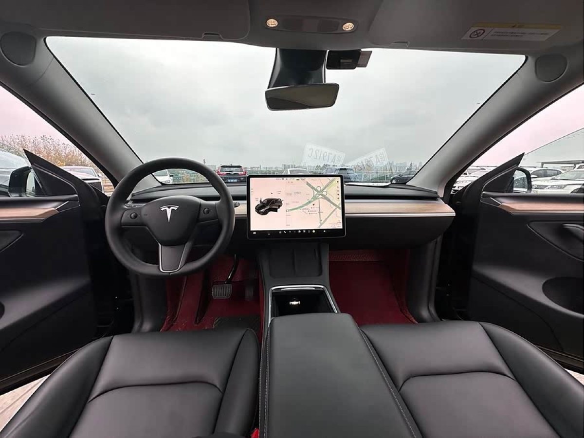特斯拉 Model Y  2022款 改款 后輪驅(qū)動版圖片