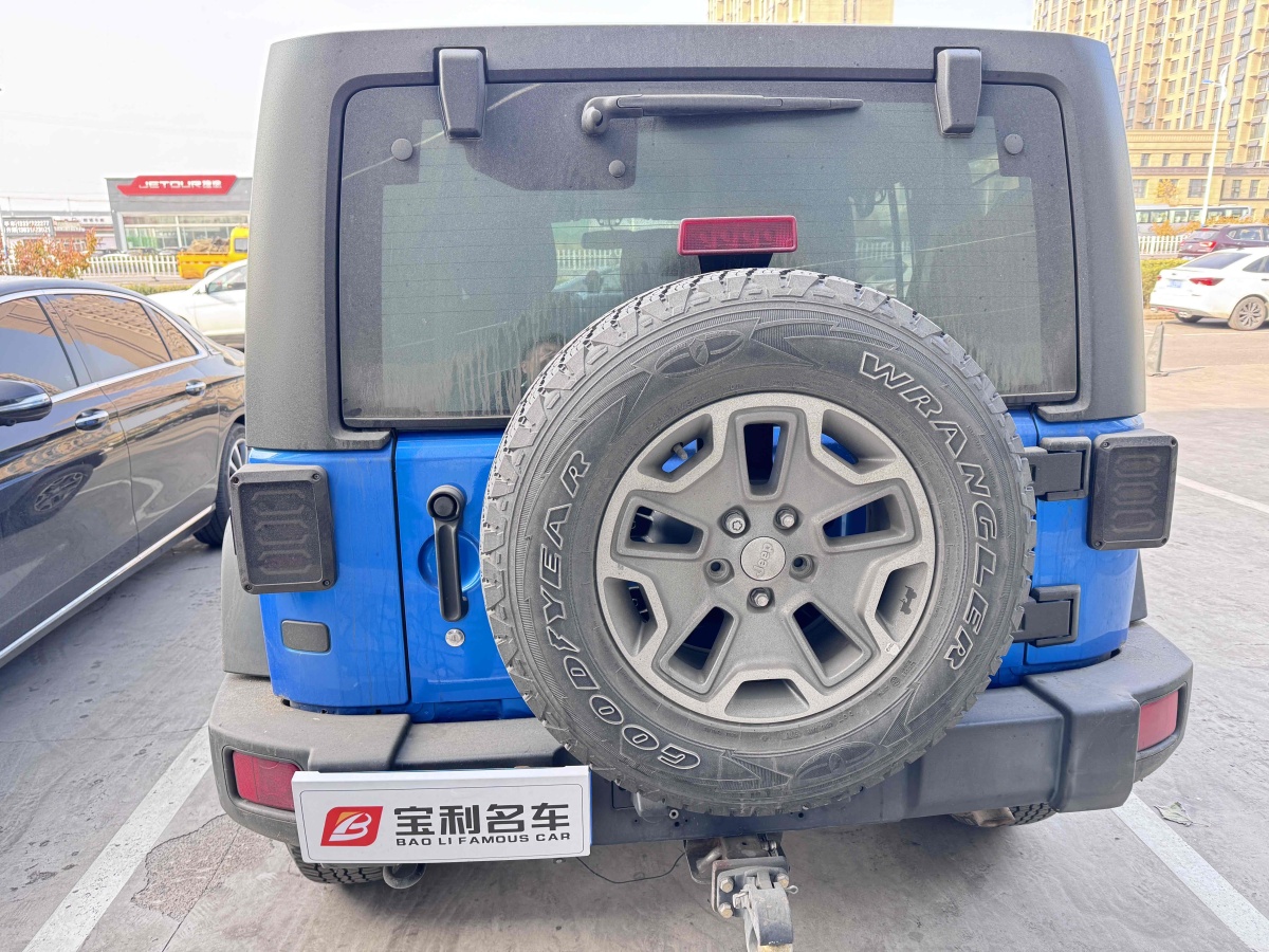 2017年3月Jeep 牧馬人  2015款 3.6L Rubicon 四門(mén)舒享版