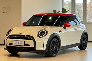 MINI MINI 改款 1.5T COOPER 經(jīng)典派