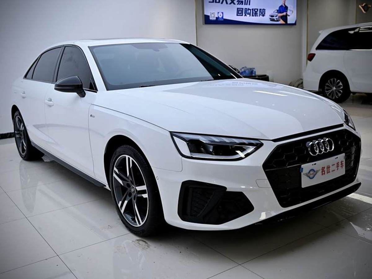 奧迪 奧迪A4L  2022款 40 TFSI 豪華動(dòng)感型圖片