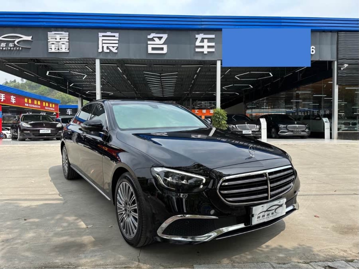 奔馳 奔馳E級(jí)  2021款 改款 E 300 L 時(shí)尚型圖片