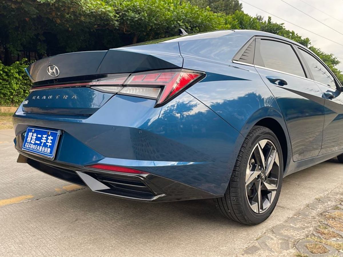 現(xiàn)代 伊蘭特  2022款 1.5L CVT LUX尊貴版圖片