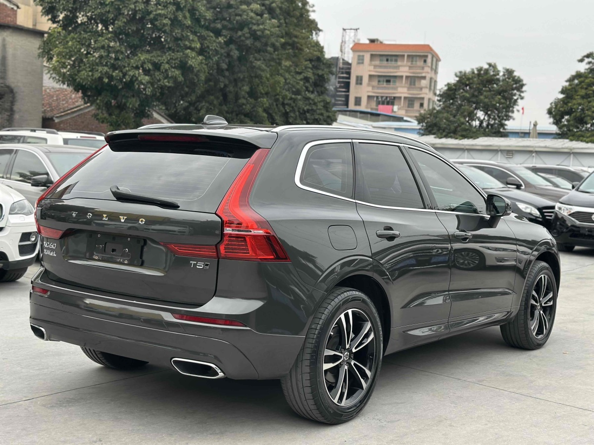 沃爾沃 XC60  2018款 T5 四驅(qū)智遠(yuǎn)版圖片