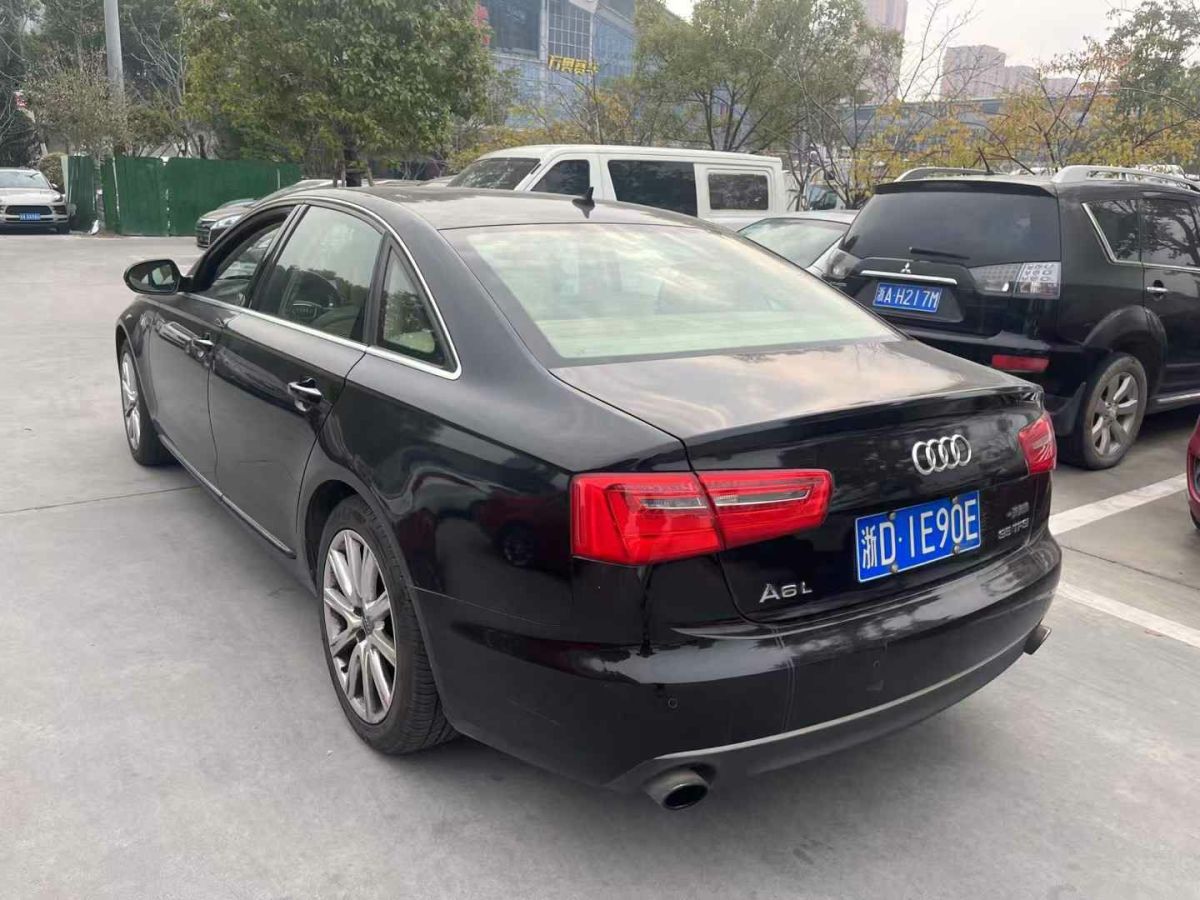 奧迪 奧迪A6L  2014款 A6L 2.8 FSI 35 FSI quattro豪華型圖片