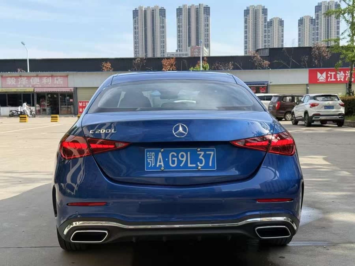 奔馳 奔馳C級(jí)  2022款 改款 C 200 L 運(yùn)動(dòng)版圖片