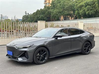 2022年3月 長(zhǎng)安 長(zhǎng)安UNI-V 1.5T 尊貴型圖片