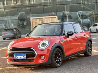 2019年4月 MINI MINI 1.5T COOPER 經(jīng)典派 五門版圖片