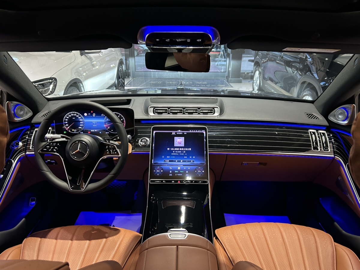 奔驰 奔驰S级  2023款 改款 S 400 L 豪华型图片