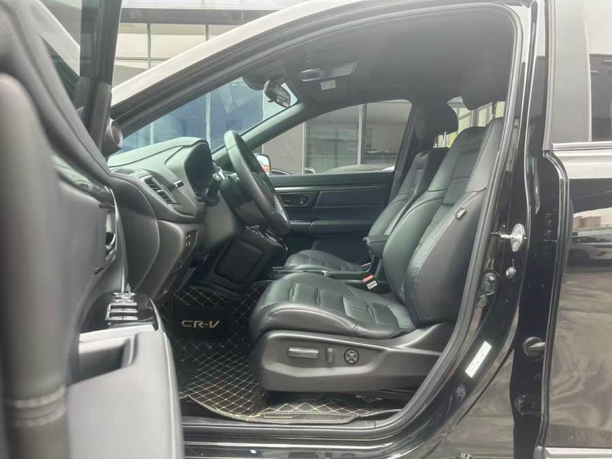 本田 CR-V  2020款 240TURBO CVT四驅(qū)黑爵士版圖片