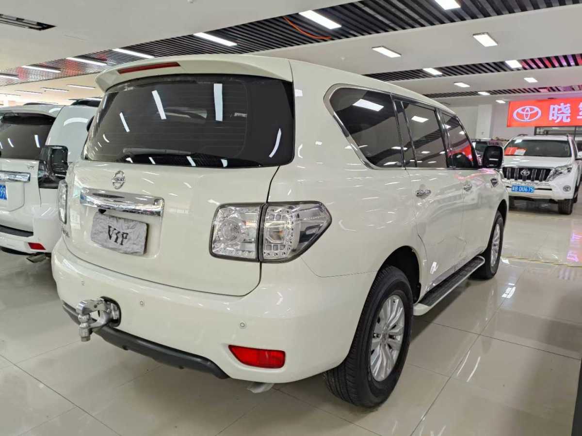 2018年6月日產(chǎn) 途樂  2018款 4.0L 鉑金型