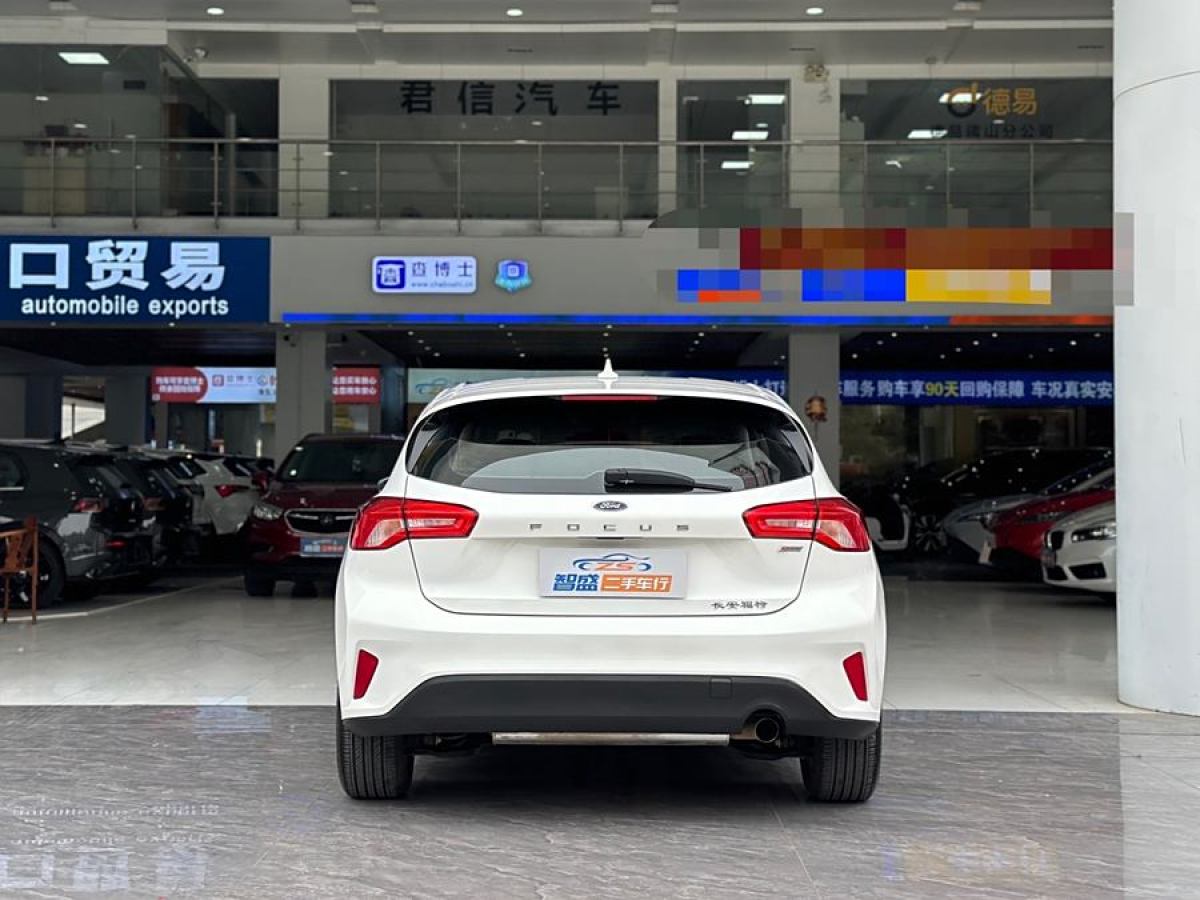 福特 ?？怂? 2019款 兩廂 1.5L 手動鋒躍型 國V圖片