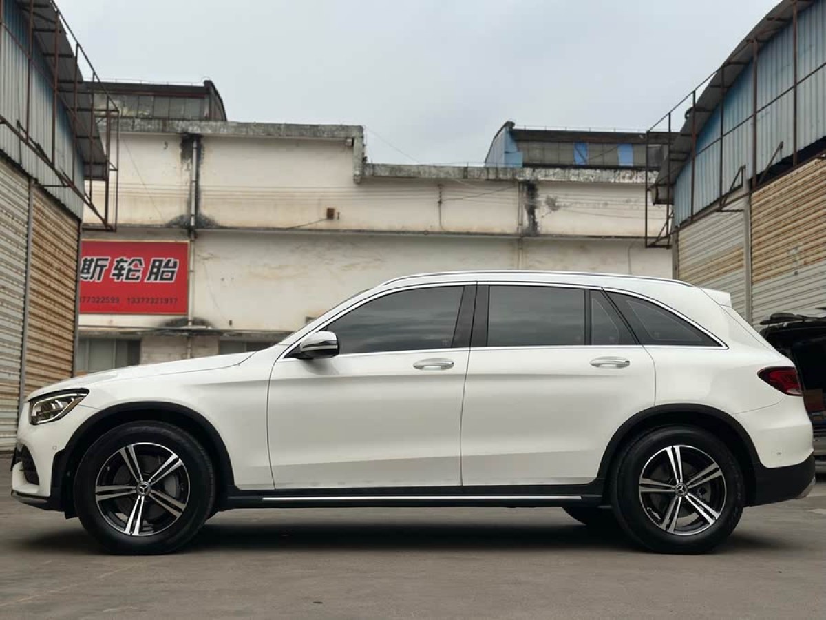 奔馳 奔馳GLC  2018款 改款 GLC 260 4MATIC 動(dòng)感型圖片