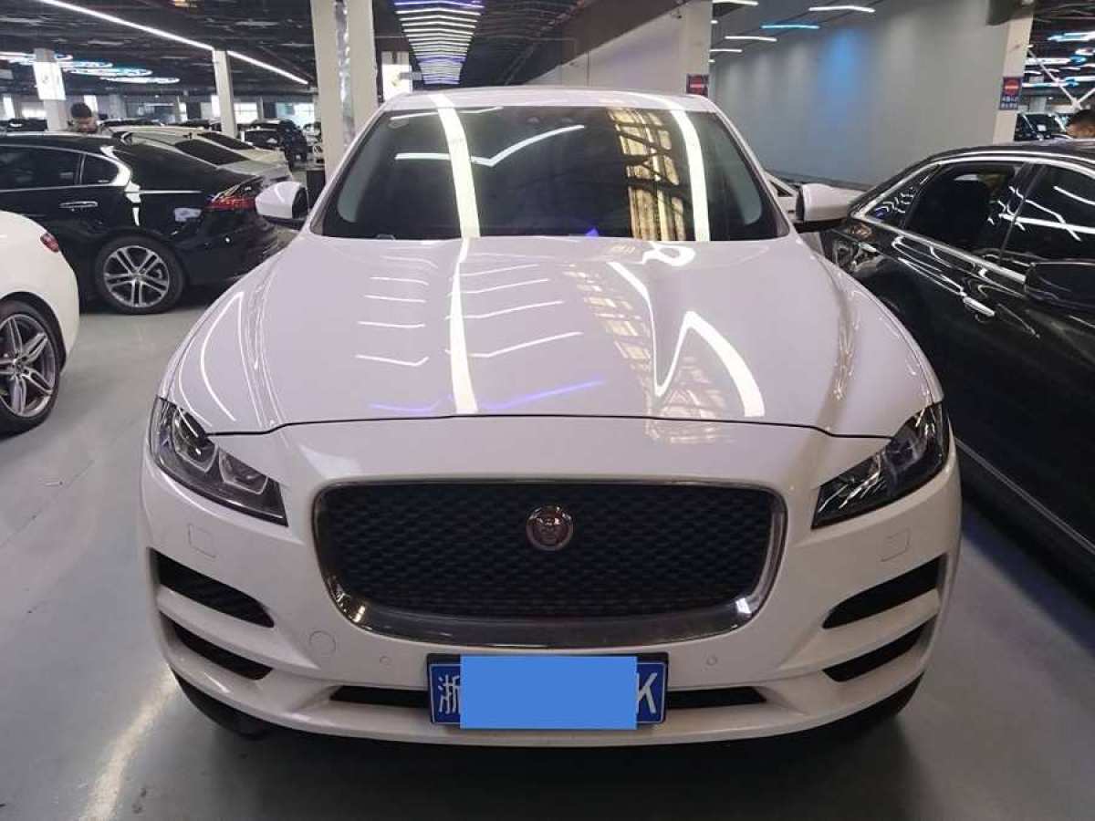 捷豹 F-PACE  2018款 改款 2.0T 四驅(qū)R-Sport運動版圖片