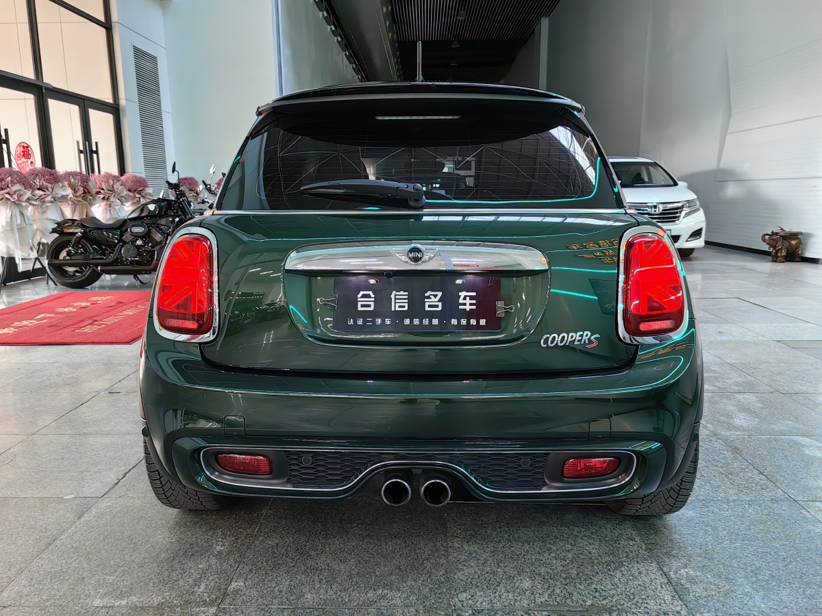 2016年9月MINI CLUBMAN  2016款 改款 2.0T COOPER S