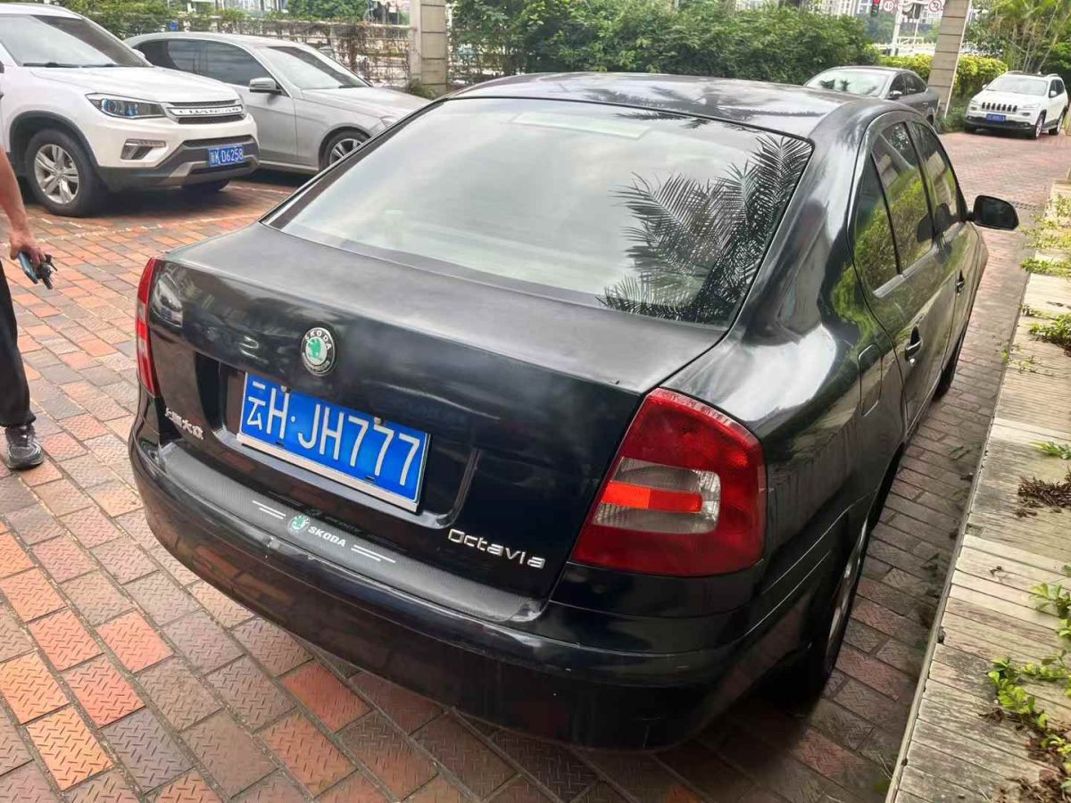 斯柯達(dá) 明銳  2009款 1.6L 自動(dòng)逸致版圖片