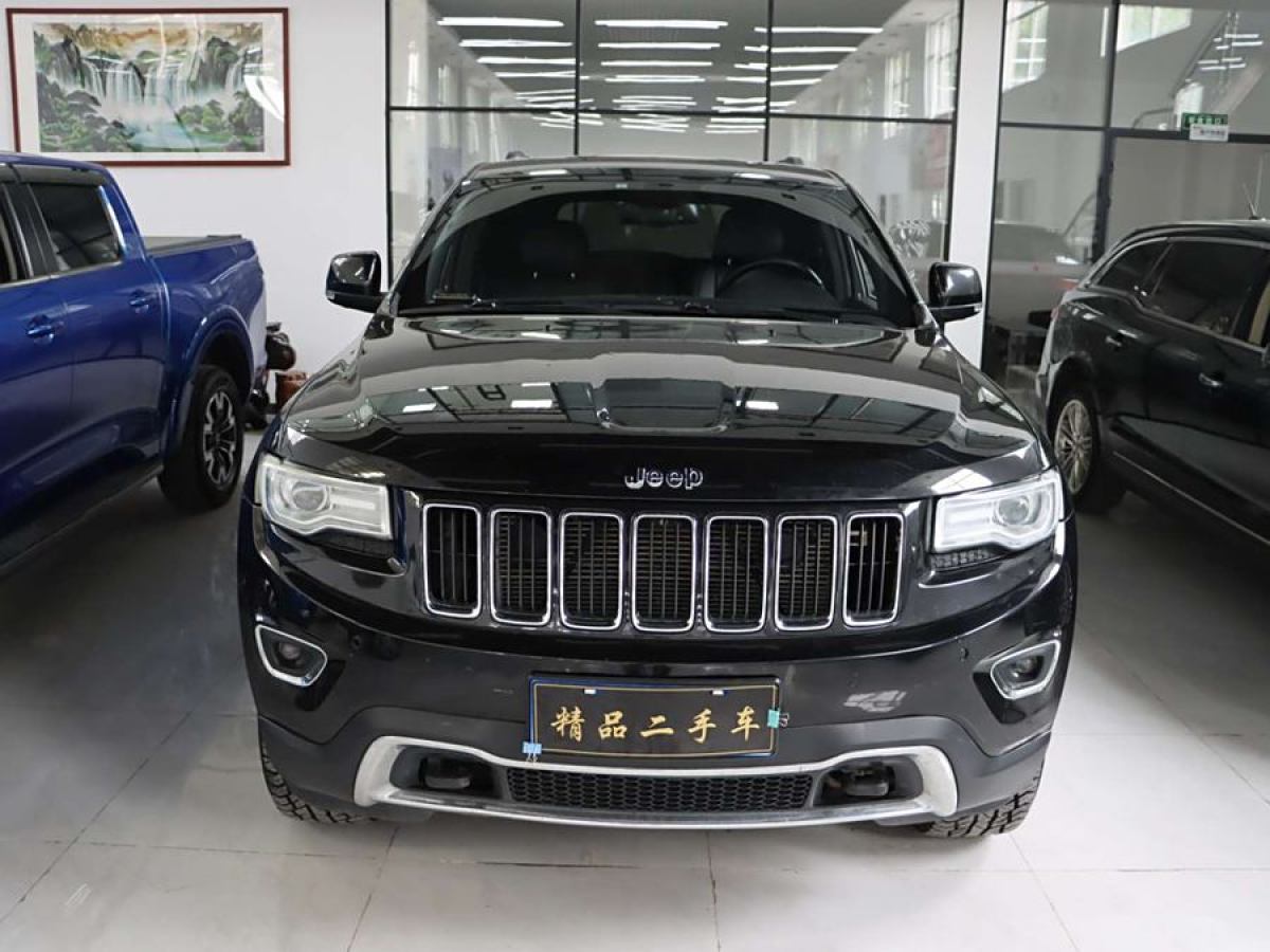 Jeep 大切諾基  2015款 3.6L 精英導(dǎo)航版圖片