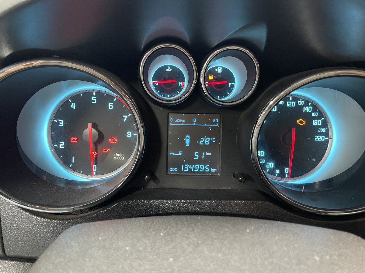 長(zhǎng)安 CS35  2014款 1.6L 手動(dòng)豪華型 國IV圖片