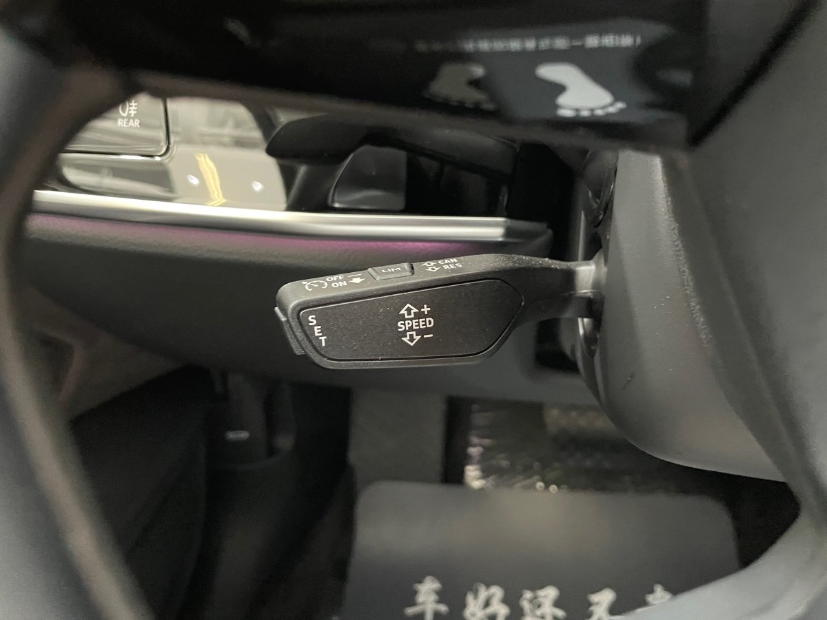 奧迪 奧迪A8  2024款 A8L 45 TFSI quattro 豪華型圖片