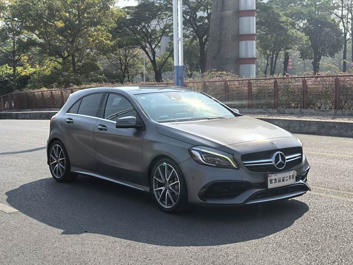 奔馳 奔馳A級(jí)AMG  2017款 2017款 改款 AMG A 45 4MATIC 國(guó)VI圖片