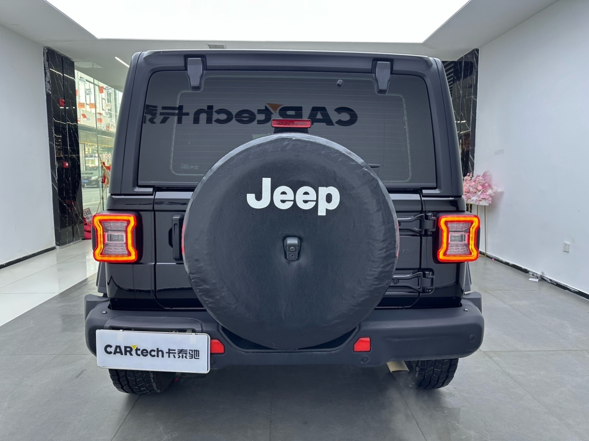 Jeep 牧馬人 2019款 2.0T Sahara 四門版 國VI圖片