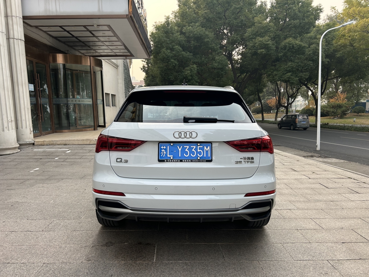 奧迪 奧迪Q3  2022款 35 TFSI 時尚動感型圖片