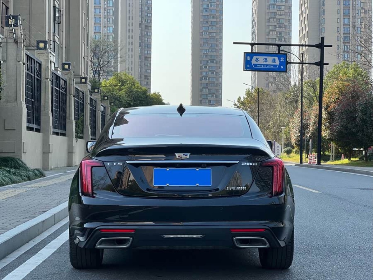 凱迪拉克 CT5  2023款 28T 豪華型（標(biāo)準(zhǔn)版）圖片