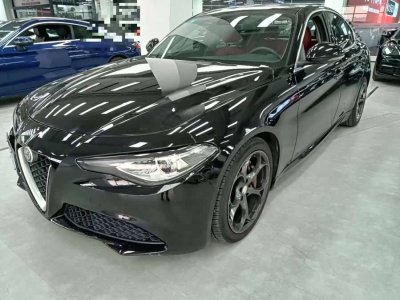 2017年10月 阿爾法·羅密歐 Giulia 2.0T 280HP 豪華版圖片