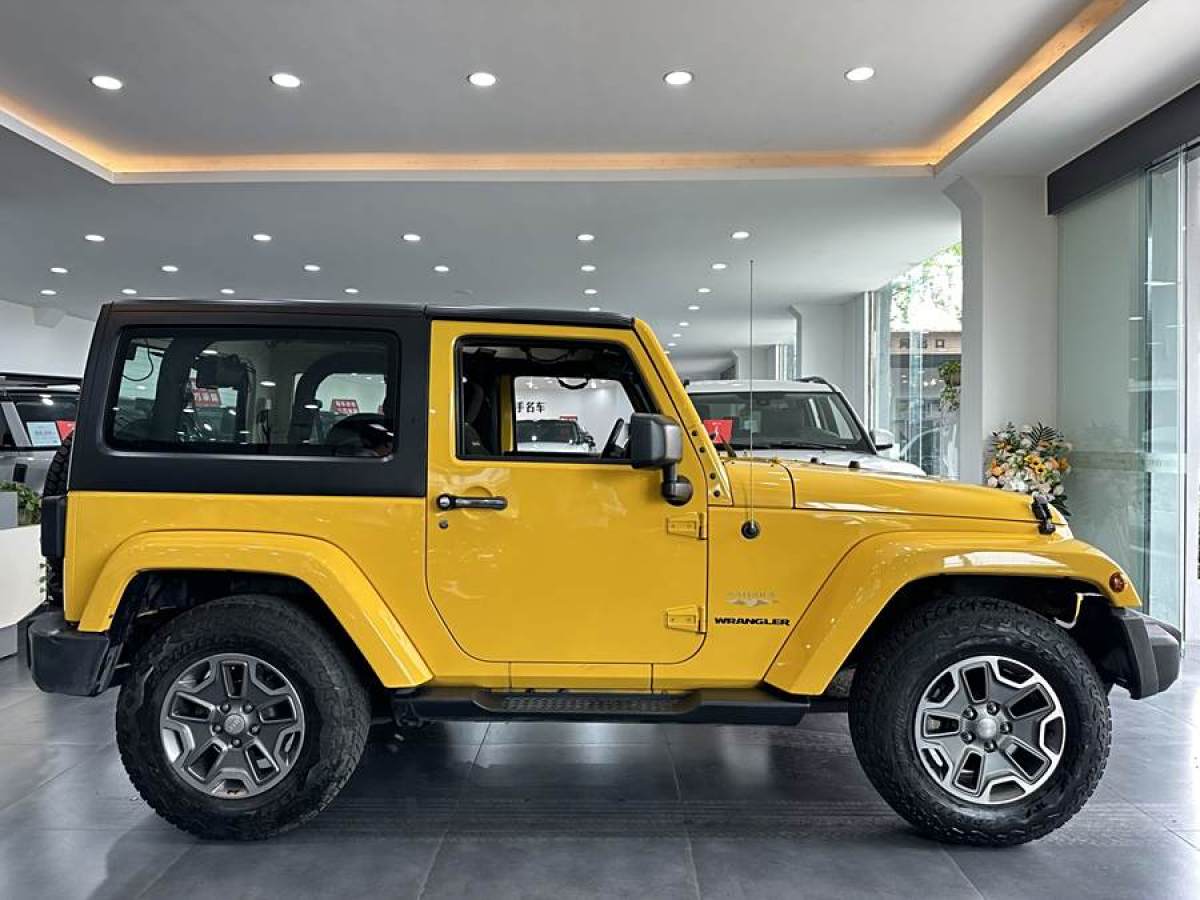 Jeep 牧馬人  2016款 3.0L Sahara 75周年致敬版圖片