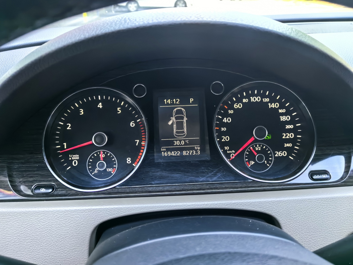 大眾 邁騰  2012款 改款 2.0TSI 尊貴型圖片