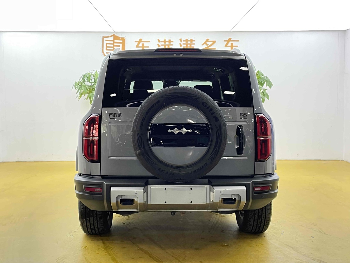 方程豹 豹5  2023款 領(lǐng)航版圖片