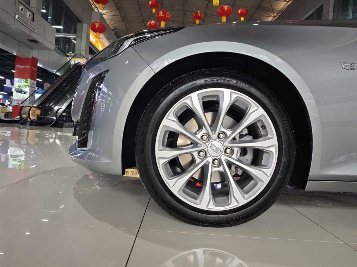 2023年5月凱迪拉克 CT5  2023款 28T 豪華型（標(biāo)準(zhǔn)版）