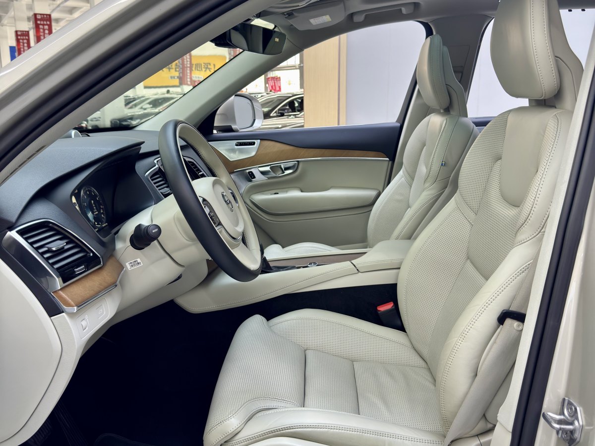沃爾沃 XC90  2017款 T6 智尊版 5座圖片