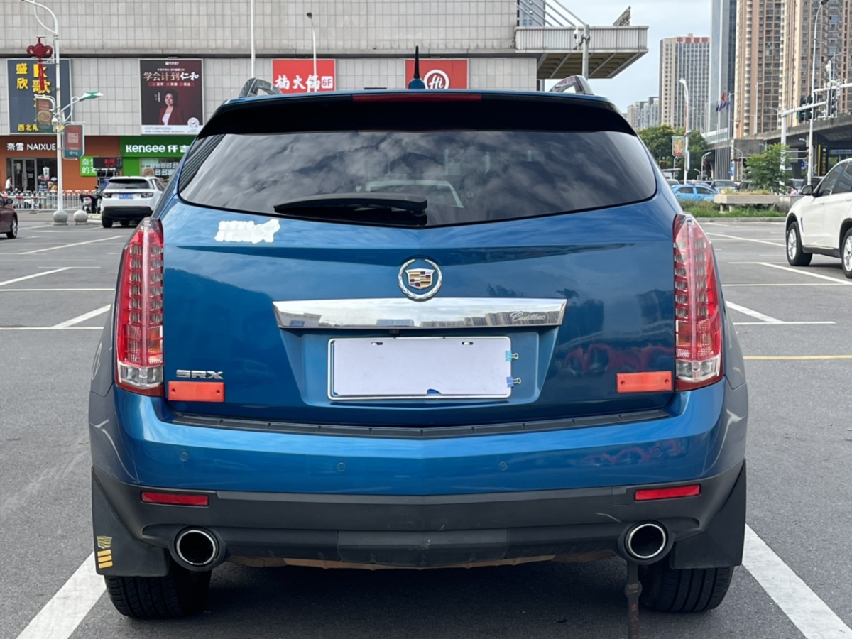 凯迪拉克 SRX  2010款 3.0L 豪华版图片