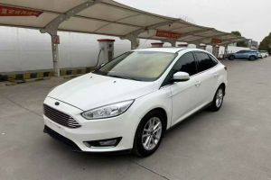 福克斯 福特 2.3T RS 賽道版