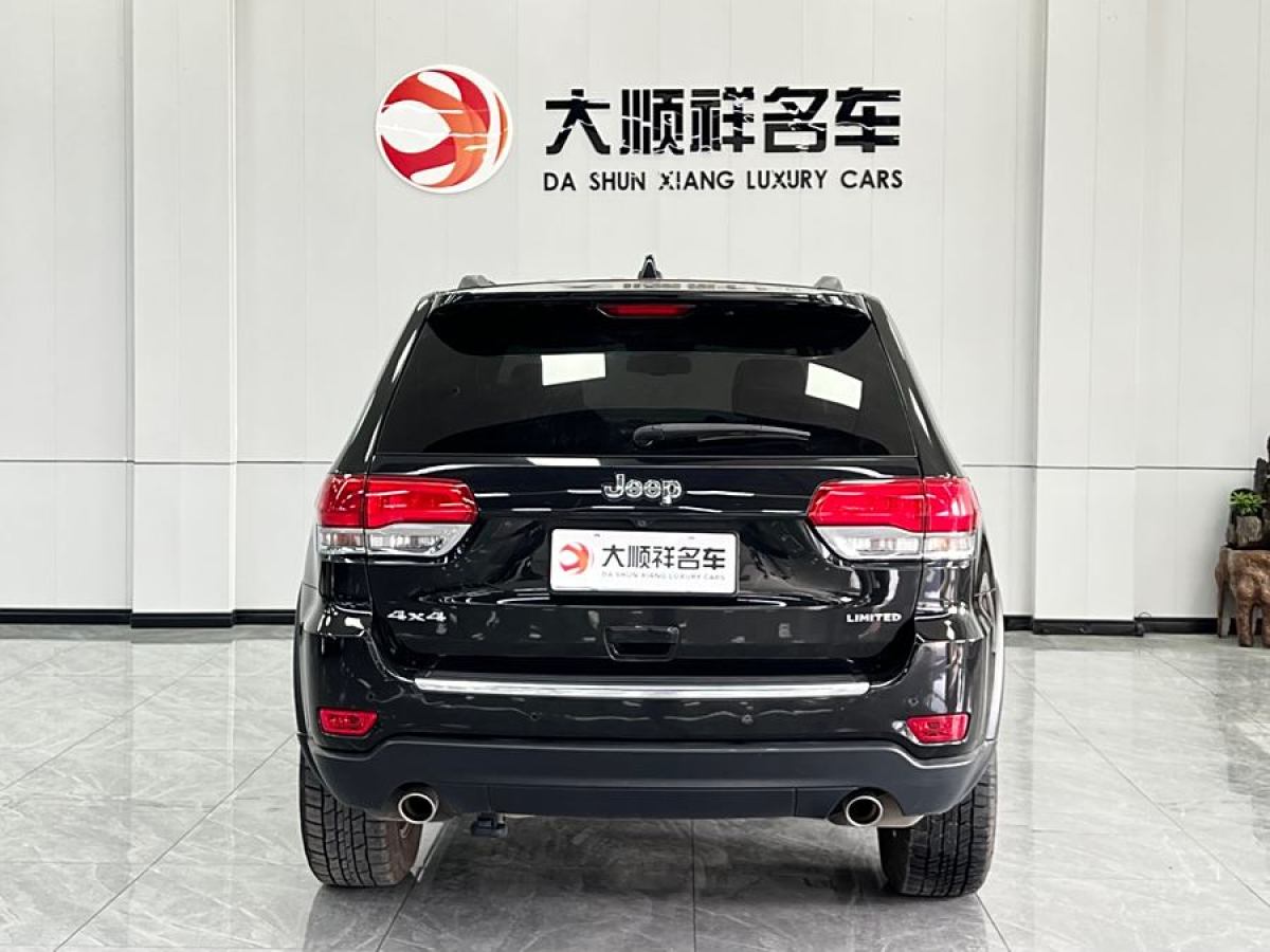 Jeep 大切諾基  2014款 3.0L 舒享導航版圖片